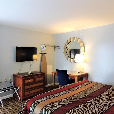 Windsor Motel グロトン エクステリア 写真